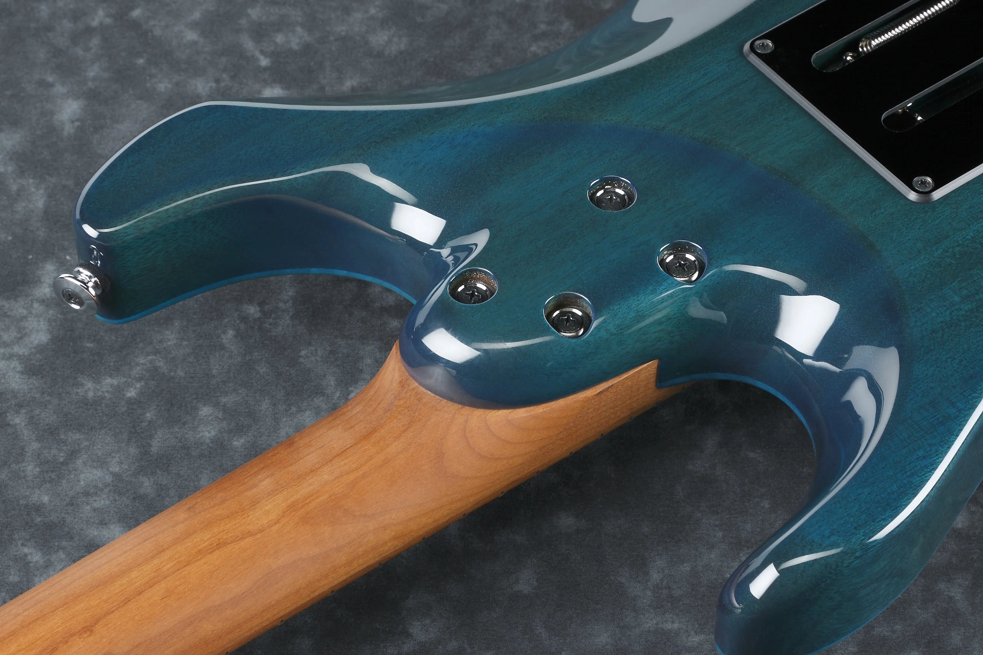 MM1-TAB Martin Miller Signature Transparent Aqua Blue E-Gitarre
